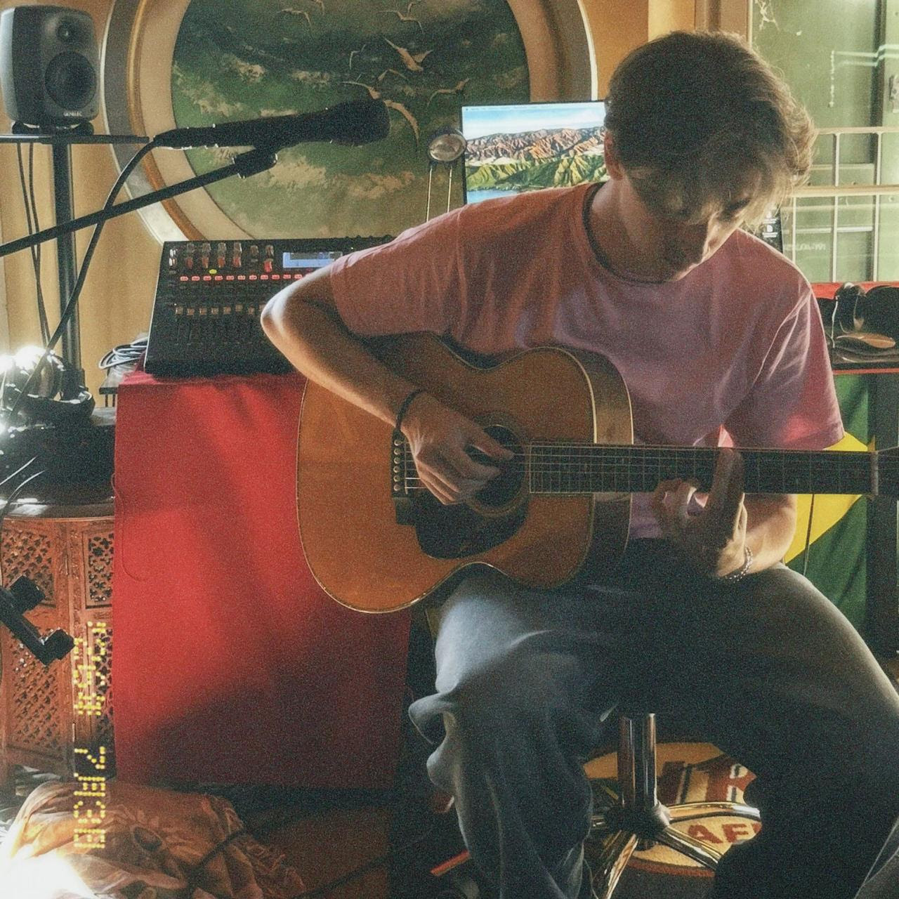 ALBERTO CONTI: dall’11 settembre in radio il nuovo singolo “DISCO ROTTO” Live Session Room